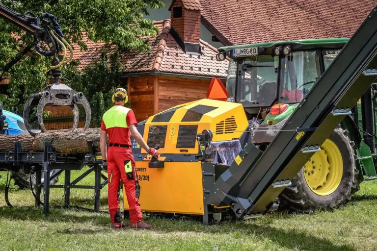 UNIFOREST TITAN 43/20 STANDARD
